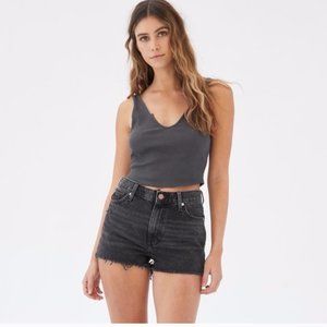 Urban Outfitters BDG Girlfriend High-rise Jean Shorts Size 24